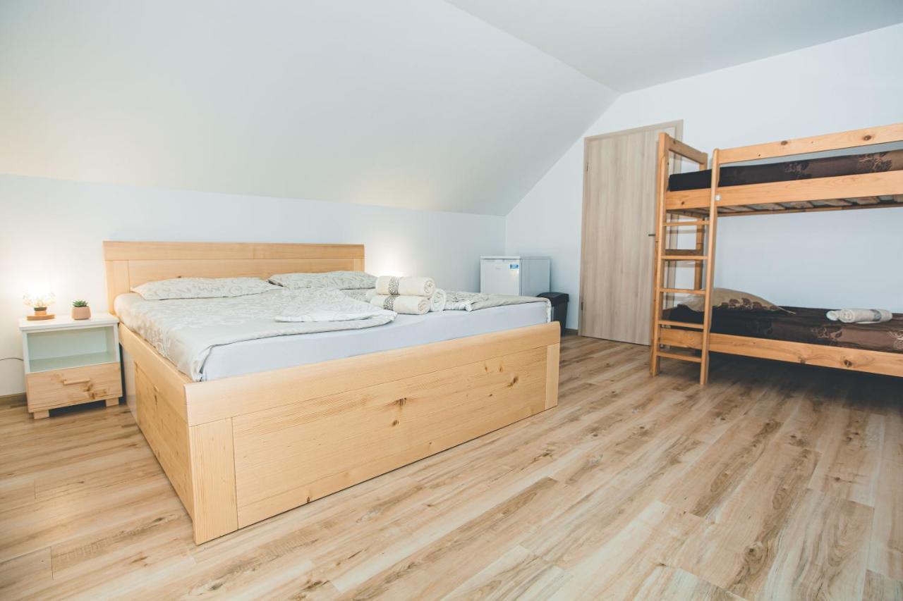 Apartma Pri Bostjanu Шкофья-Лока Экстерьер фото